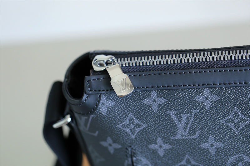Ver Fashion Lu-Vi bags - 10500