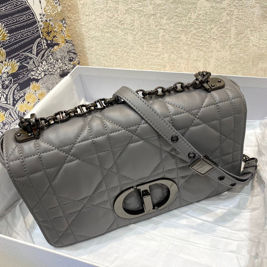 DI Medium Caro Bag Gray Padded Macrocannage, Dark Grey, For Women Women’s Handbags, Crossbody Bags, 25cm CD M9242BNGK_M41G