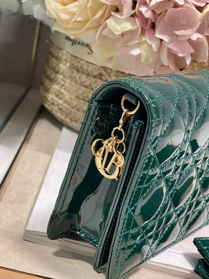 DI Lady Pouch Green, For Women, Women’s Handbags 8.5in/21.5cm CD