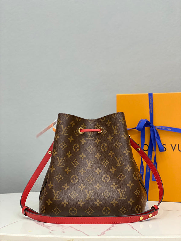 Ver Fashion Lu-Vi bags - 17604