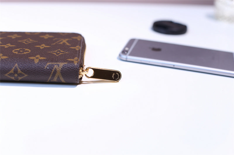 Ver Fashion Lu-Vi bags - 10881