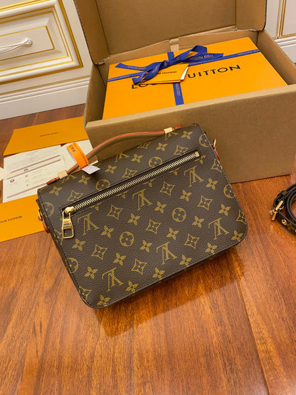 Ver Fashion Lu-Vi bags - 17059