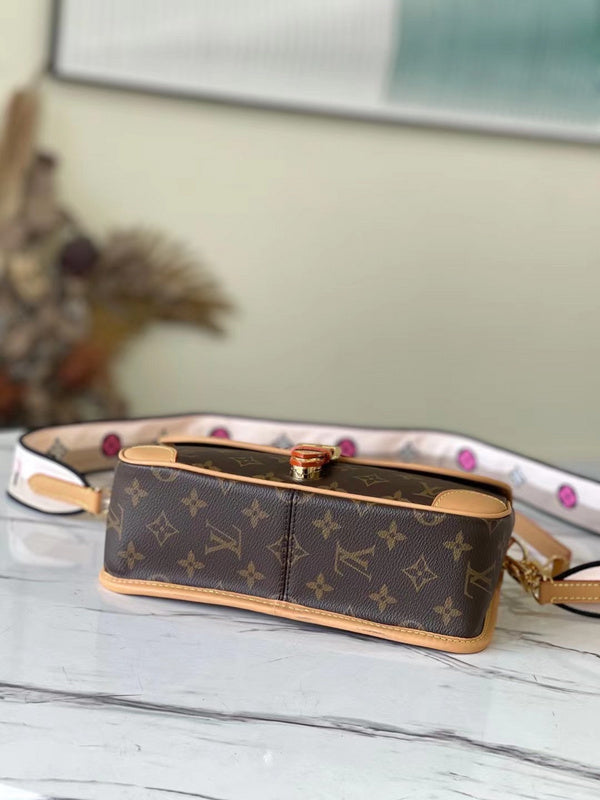 Ver Fashion Lu-Vi bags - 17205