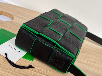 BV Cassette Bag Black And Green, For Women, Bags 9.1in/23cm