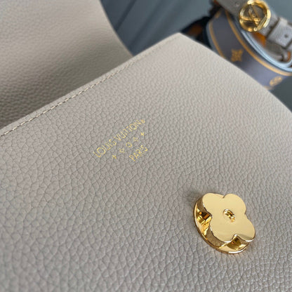 Ver Fashion Lu-Vi bags - 17246