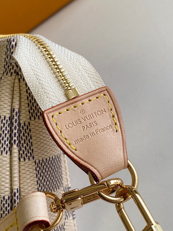 Ver Fashion Lu-Vi bags - 17061