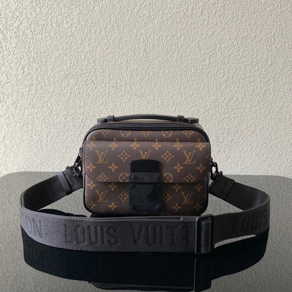 Ver Fashion Lu-Vi bags - 17376
