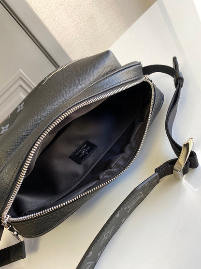 Ver Fashion Lu-Vi bags - 16999