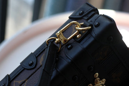Ver Fashion Lu-Vi bags - 17658