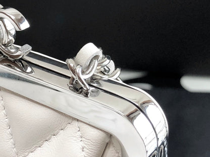 Chanel Cruise Clutch Crossbaby White Bag For Women 13cm/5in