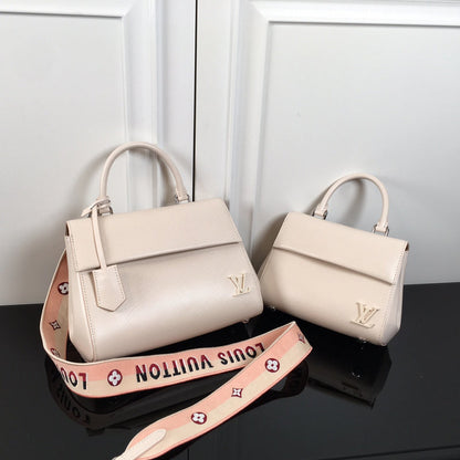 Ver Fashion Lu-Vi bags - 17240