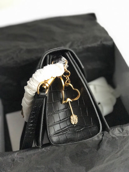 gv GV3 Bag Black For Women, Handbags, Shoulder Bags 11.4in/29cm GVC