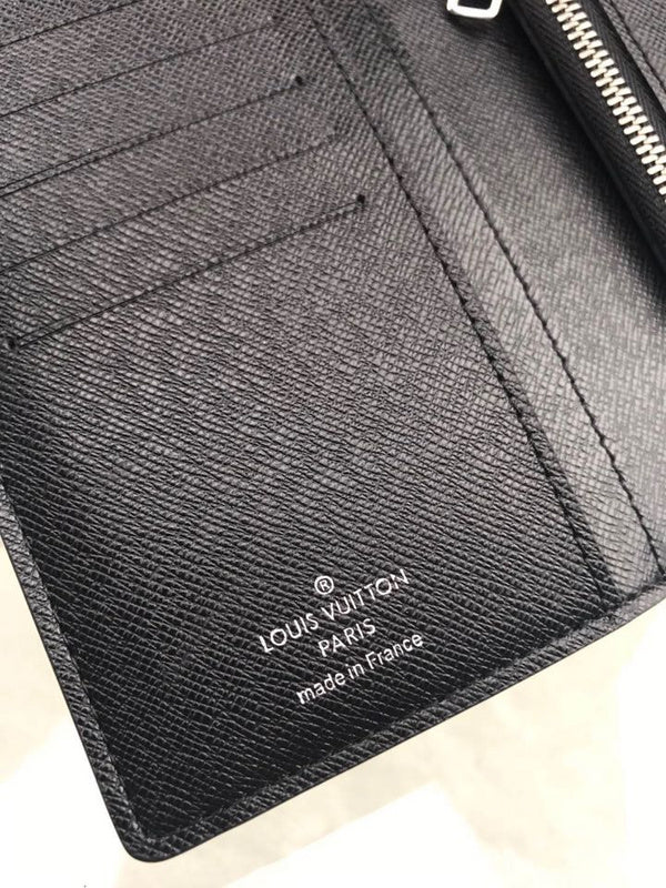Ver Fashion Lu-Vi bags - 17450