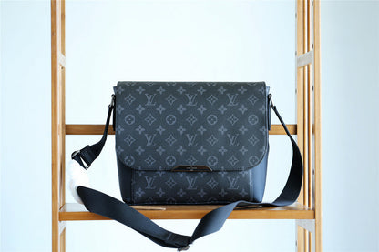 Ver Fashion Lu-Vi bags - 10496