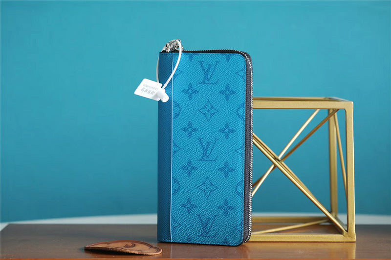 Ver Fashion Lu-Vi bags - 10873