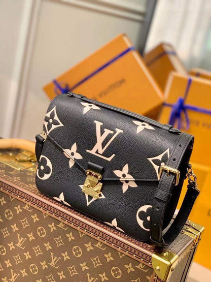 Ver Fashion Lu-Vi bags - 17614