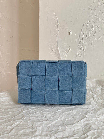BV Cassette Blue, For Women, Bags 9in/23cm 710188V2A014948
