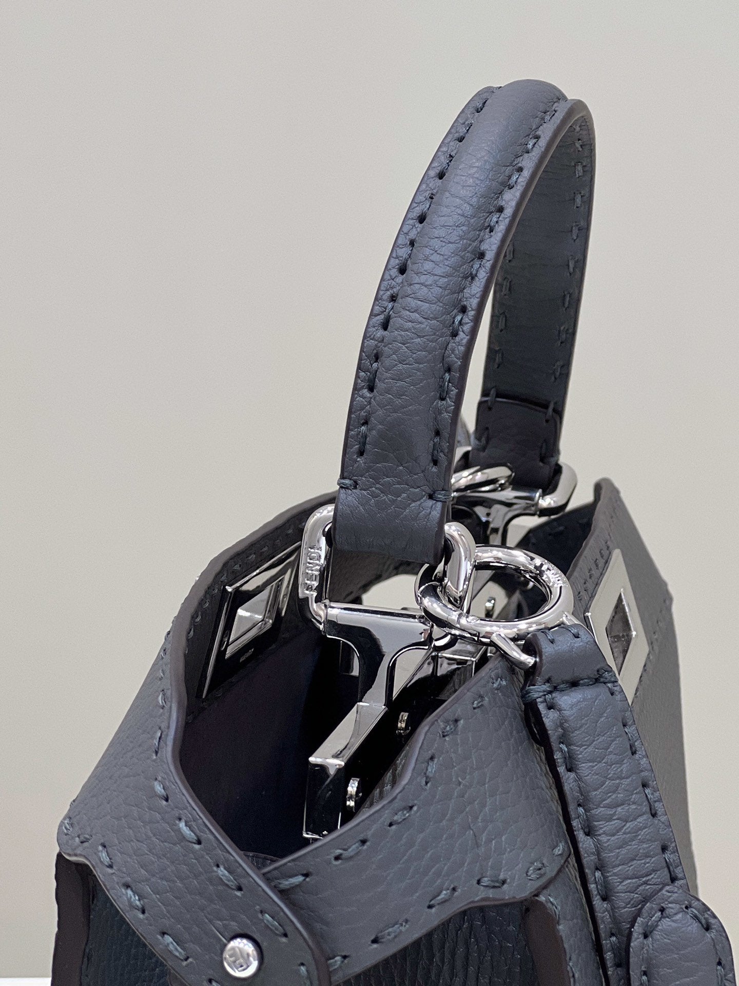 FI Peekaboo ISeeU Medium Black For Women, Women&#8217;s Handbags, Shoulder Bag 13.1in/33.5cm FF