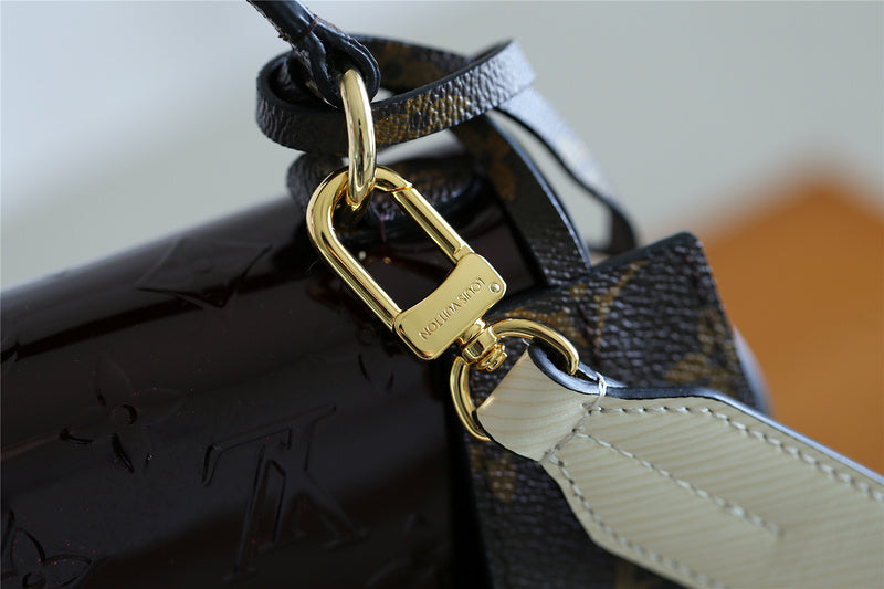 Ver Fashion Lu-Vi bags - 8051
