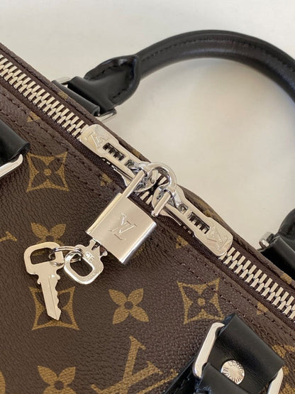 Ver Fashion Lu-Vi Bags - 16608