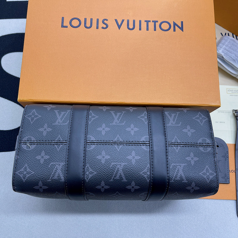 Ver Fashion Lu-Vi bags - 11265