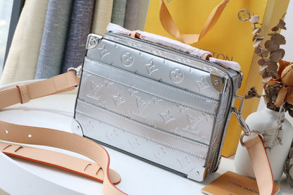 Ver Fashion Lu-Vi bags - 17515