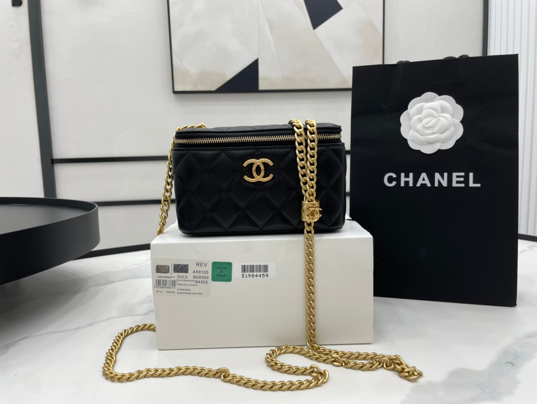 ChanelSmall Vanity Case Black With Gold Zipper For Women, Women’s Bags 5.9in/15cm
