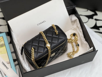 ChanelVanity With Chain Black For Women, Women’s Bags 6.2in/16cm