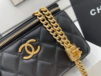 ChanelSmall Vanity Case Black With Gold Zipper For Women, Women’s Bags 5.9in/15cm