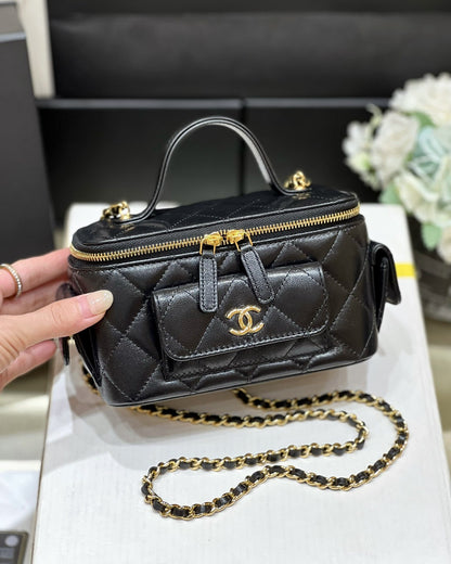 ChanelVanity Bag With Strap Black For Women, Women’s Bags 6.6in/17cm AP3017 B09208 94305
