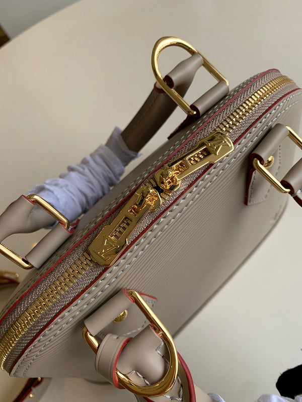 Ver Fashion Lu-Vi bags - 17732