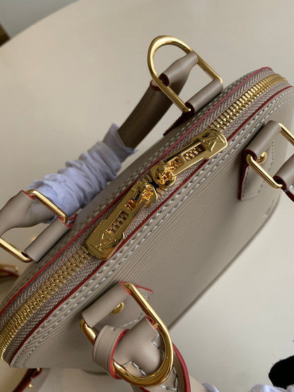 Ver Fashion Lu-Vi bags - 17732