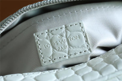 LV Mini Soft Trunk Crocodilian White For Men, Bags, Shoulder And Crossbody Bags 7.2in/18.5cm LV N98495