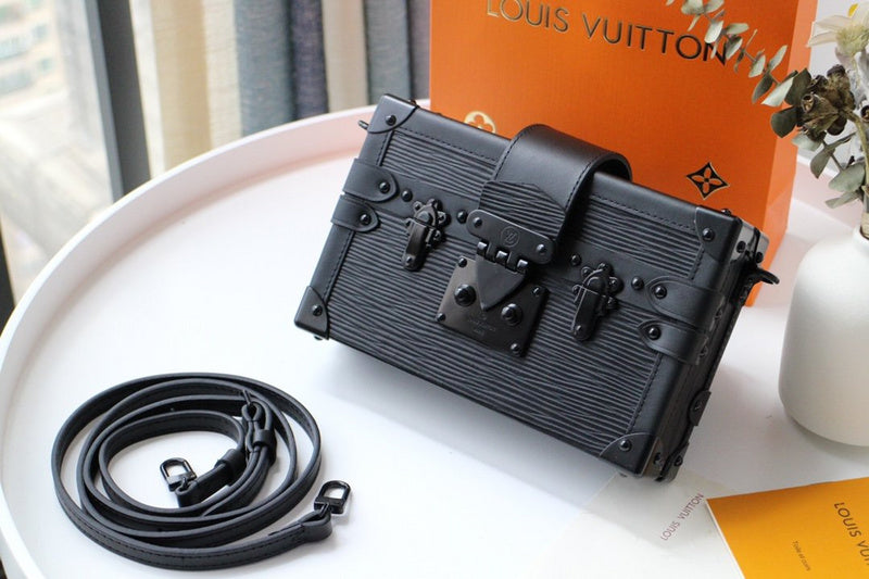Ver Fashion Lu-Vi bags - 17792
