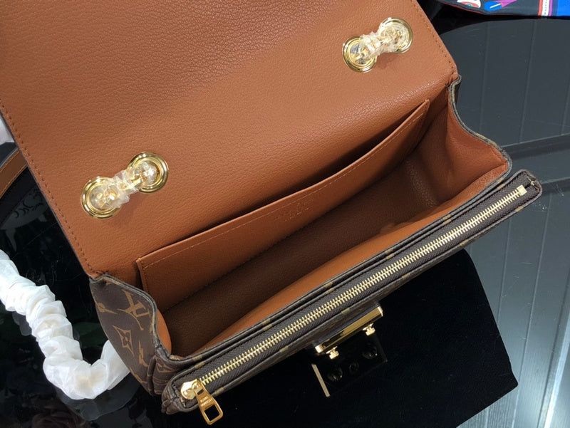 Ver Fashion Lu-Vi Bags - 16720