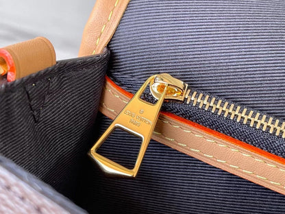Ver Fashion Lu-Vi bags - 17205
