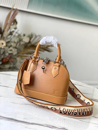 Ver Fashion Lu-Vi bags - 17145