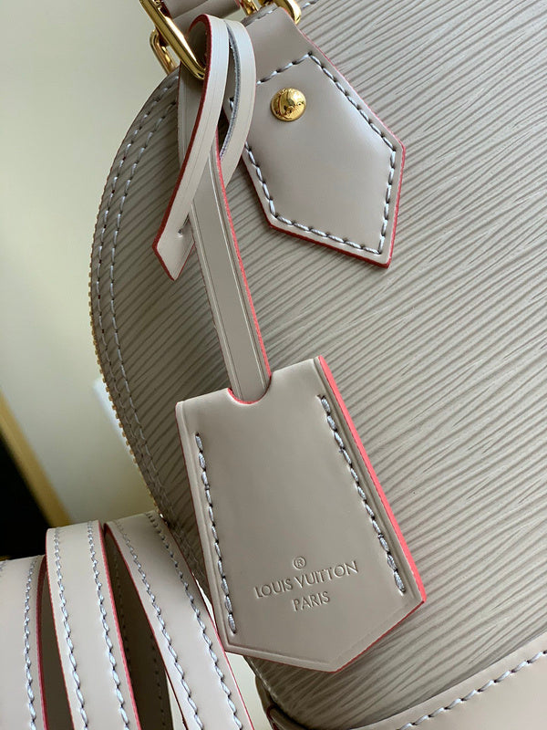 Ver Fashion Lu-Vi bags - 17732