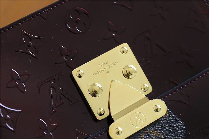 Ver Fashion Lu-Vi bags - 8051
