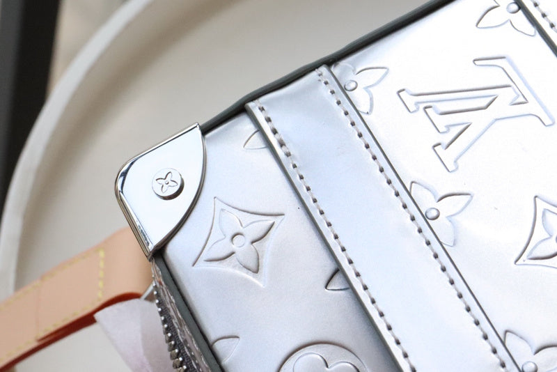 Ver Fashion Lu-Vi bags - 17515