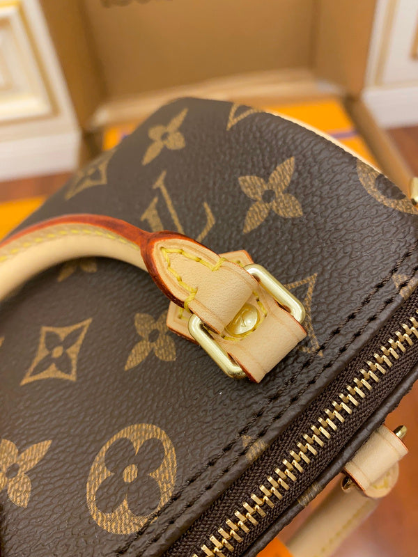 Ver Fashion Lu-Vi bags - 17237