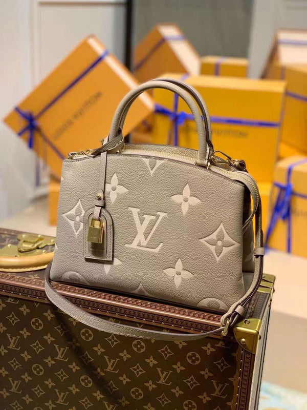 Ver Fashion Lu-Vi bags - 17429