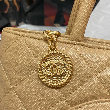 ChanelMedallion Tote Gold Hardware Caviar Yellow For Women, Women&#8217;s Handbags, Shoulder Bags 15.6in/32cm