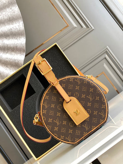 Ver Fashion Lu-Vi Bags - 16975