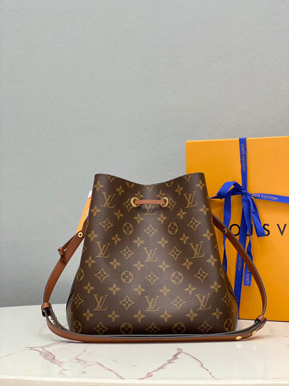 Ver Fashion Lu-Vi bags - 17603