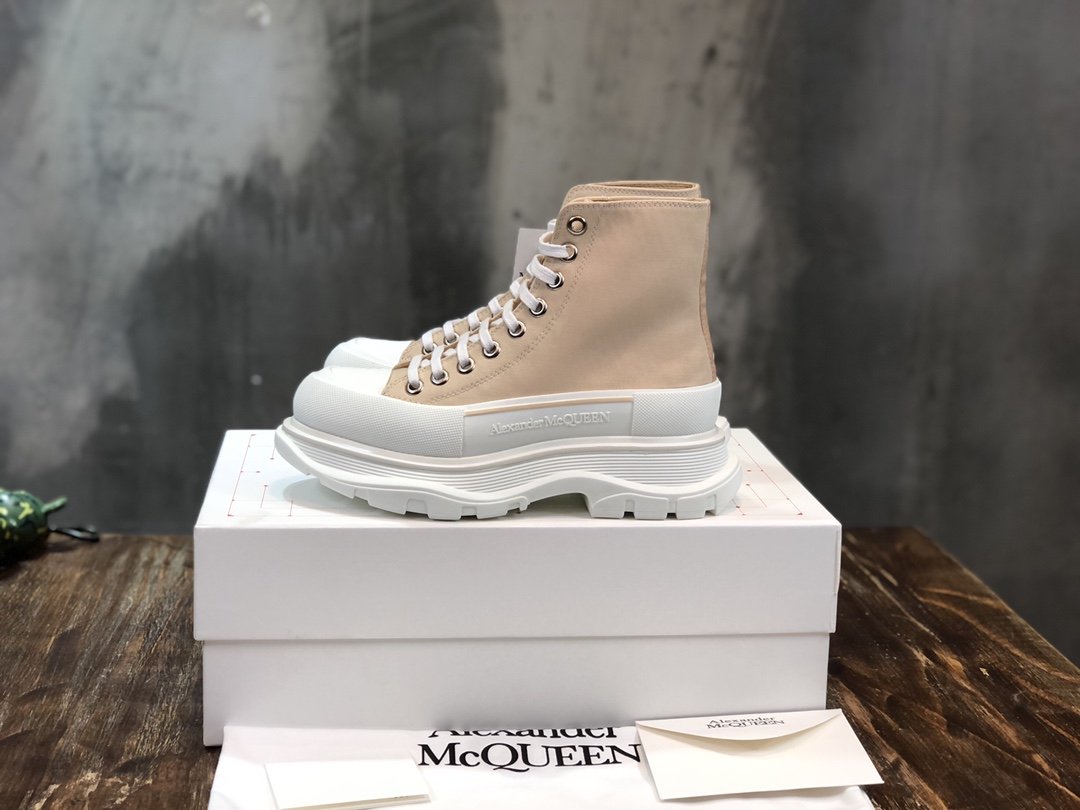 Alexander McQueen Tread Slick Boot Cotton Nude For Men