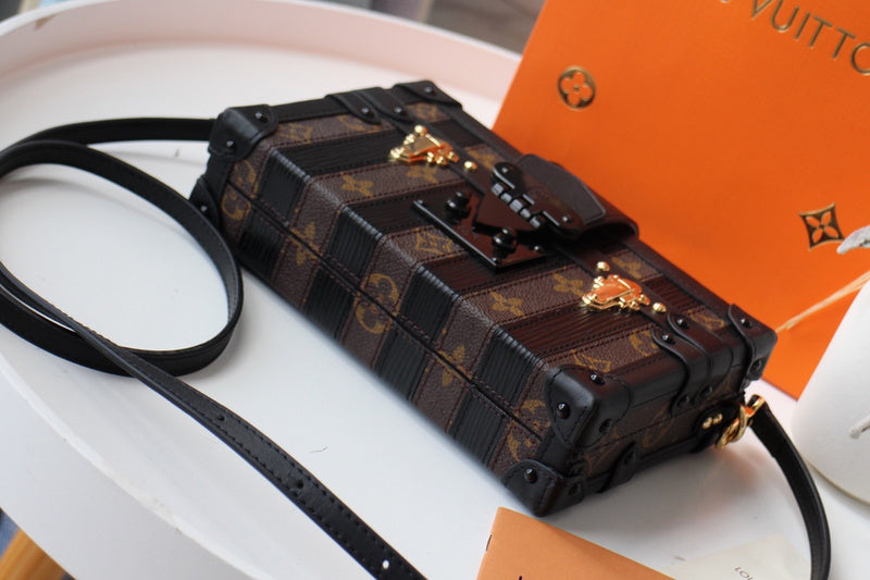 Ver Fashion Lu-Vi bags - 17658