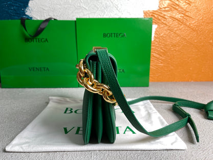 BV Mount Green, For Women, Women’s Bags 8.3in/21cm 667399V12M03113