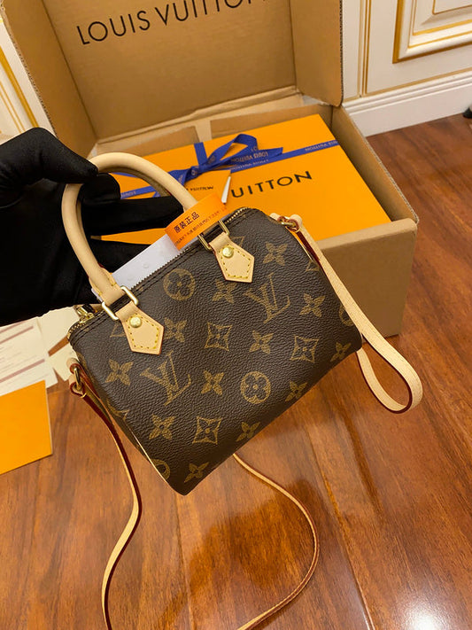 Ver Fashion Lu-Vi bags - 17237
