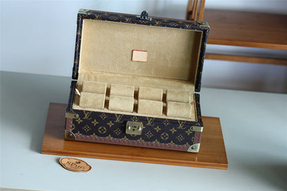 Ver Fashion Lu-Vi bags - 11336
